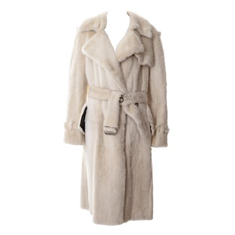 gucci mink coat white